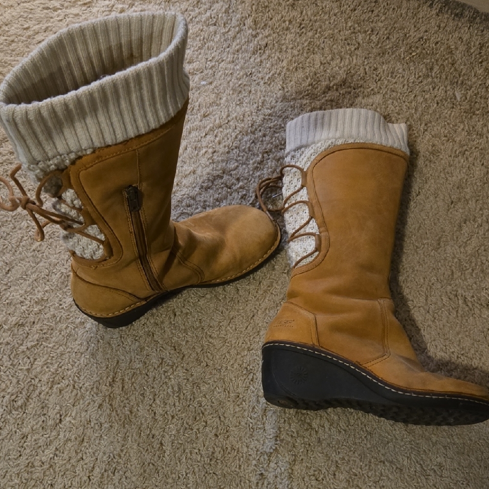 UGG Brown Winter Boots with Knit Cuff